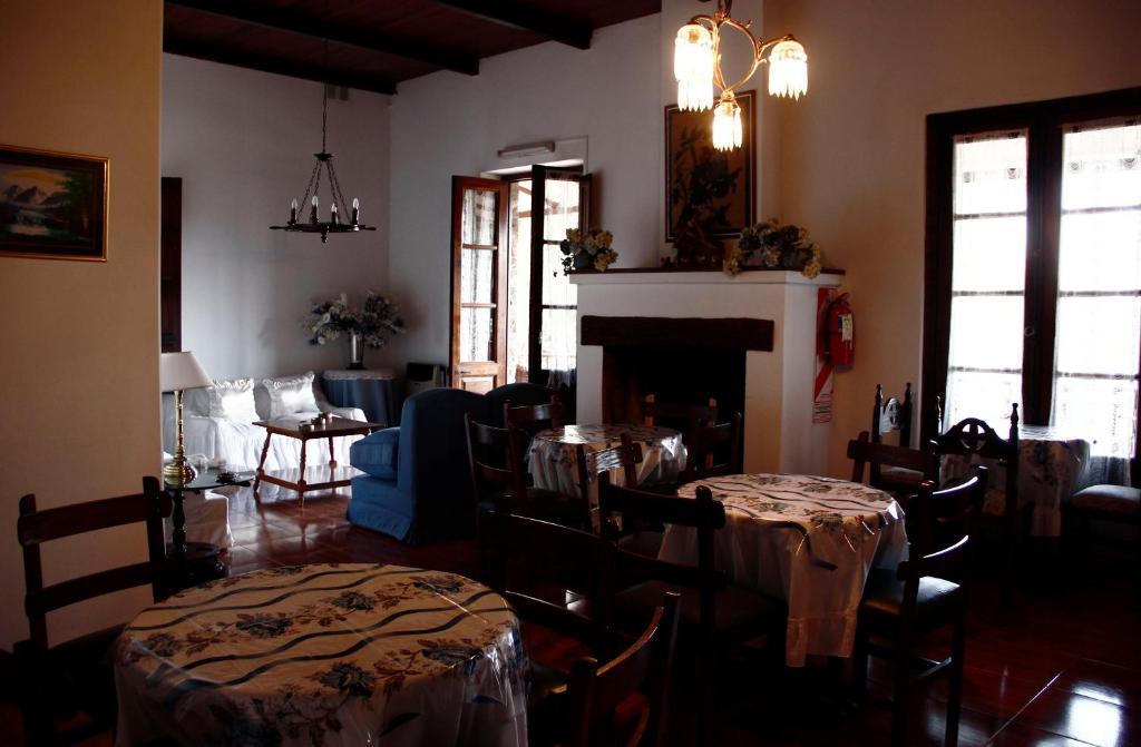 Hostal El Cerrito San Lorenzo ซานโลเรนโซ ภายนอก รูปภาพ