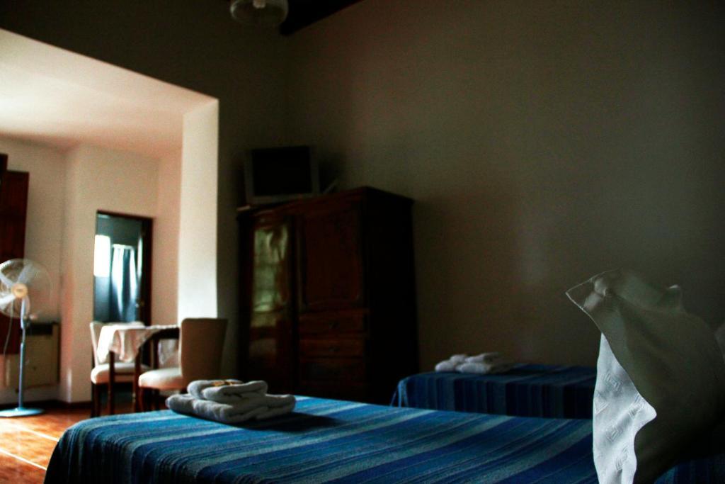 Hostal El Cerrito San Lorenzo ซานโลเรนโซ ภายนอก รูปภาพ