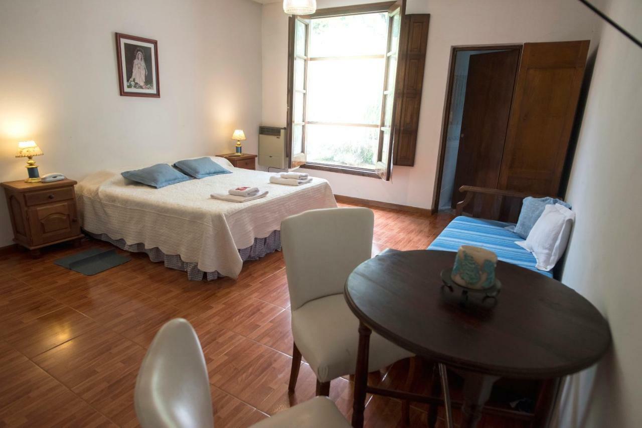 Hostal El Cerrito San Lorenzo ซานโลเรนโซ ภายนอก รูปภาพ