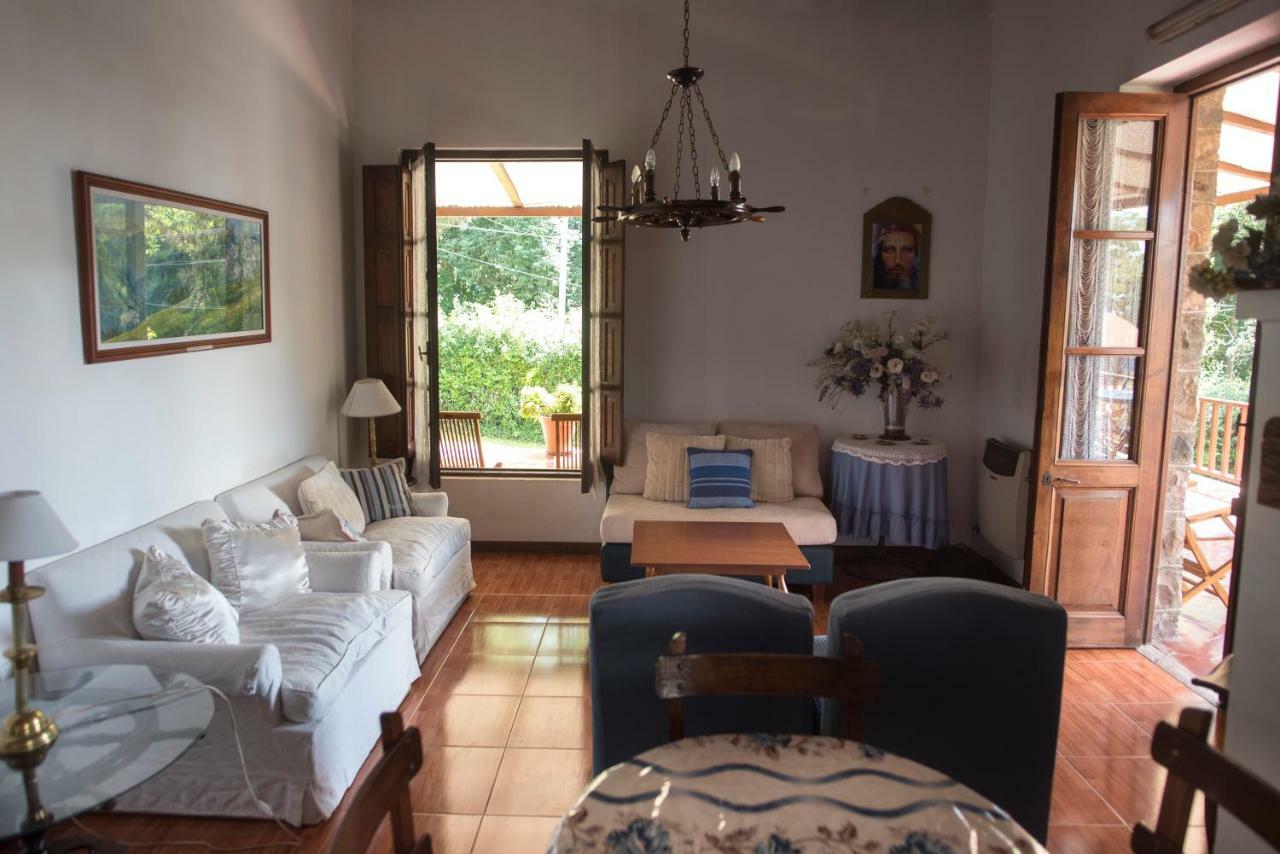 Hostal El Cerrito San Lorenzo ซานโลเรนโซ ภายนอก รูปภาพ