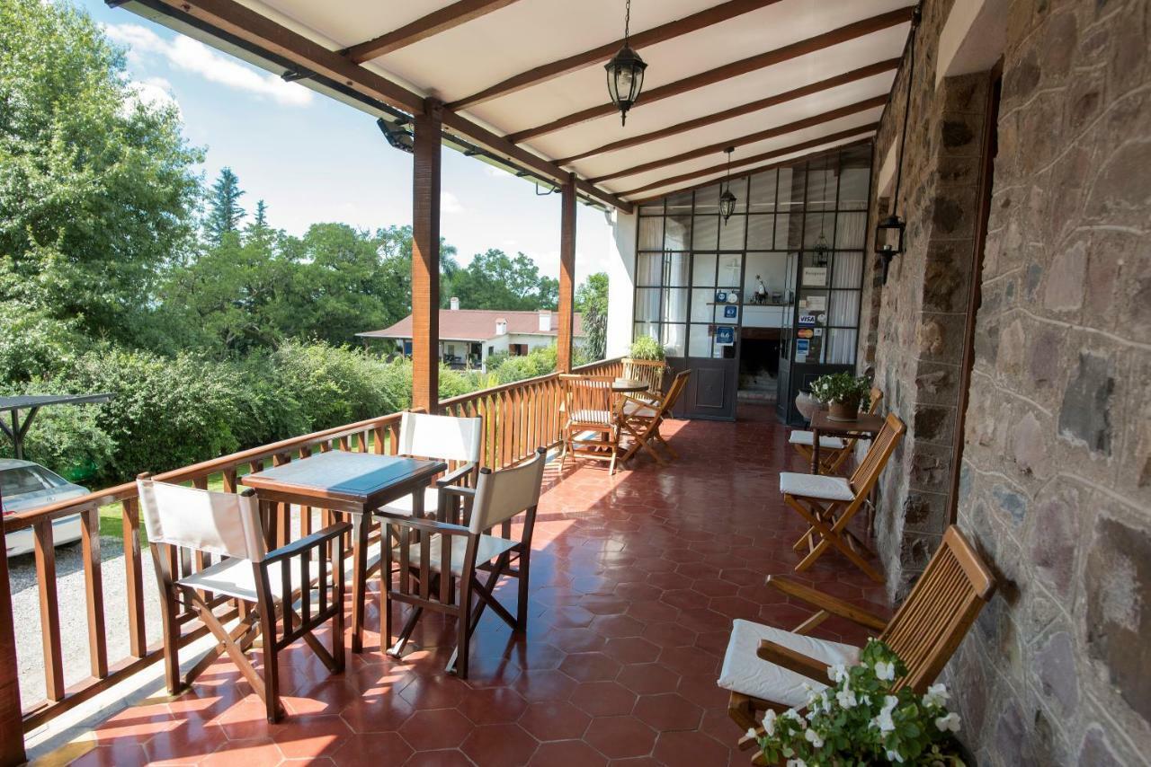 Hostal El Cerrito San Lorenzo ซานโลเรนโซ ภายนอก รูปภาพ